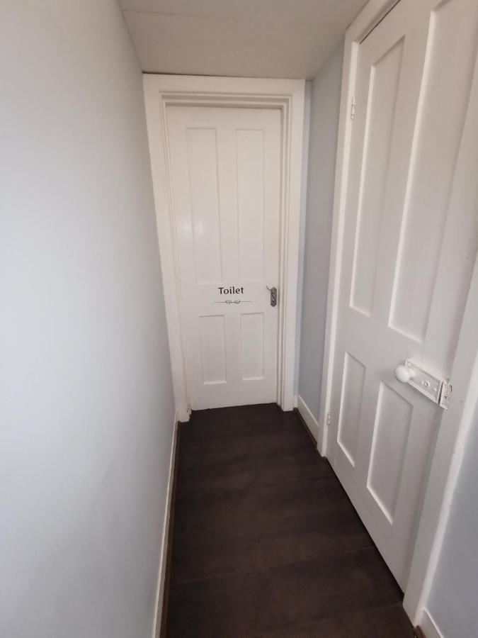 Neat Double Room Londres Exterior foto